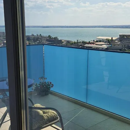 Apartment Mamaia Sky 2023