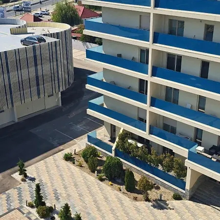 Apartment Mamaia Sky 2023