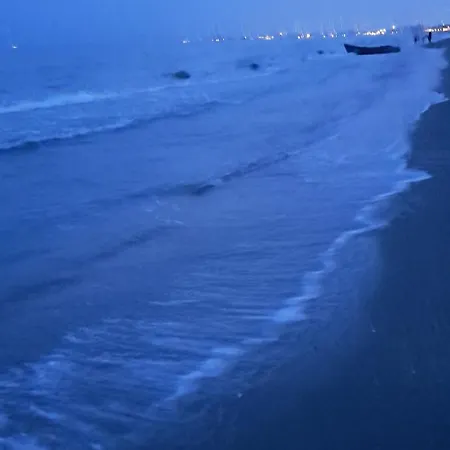 Lägenhet Mamaia Sky 2023 *